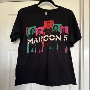 MAROON 5 Concert T-Shirt Black Graphic Tee Size Medium